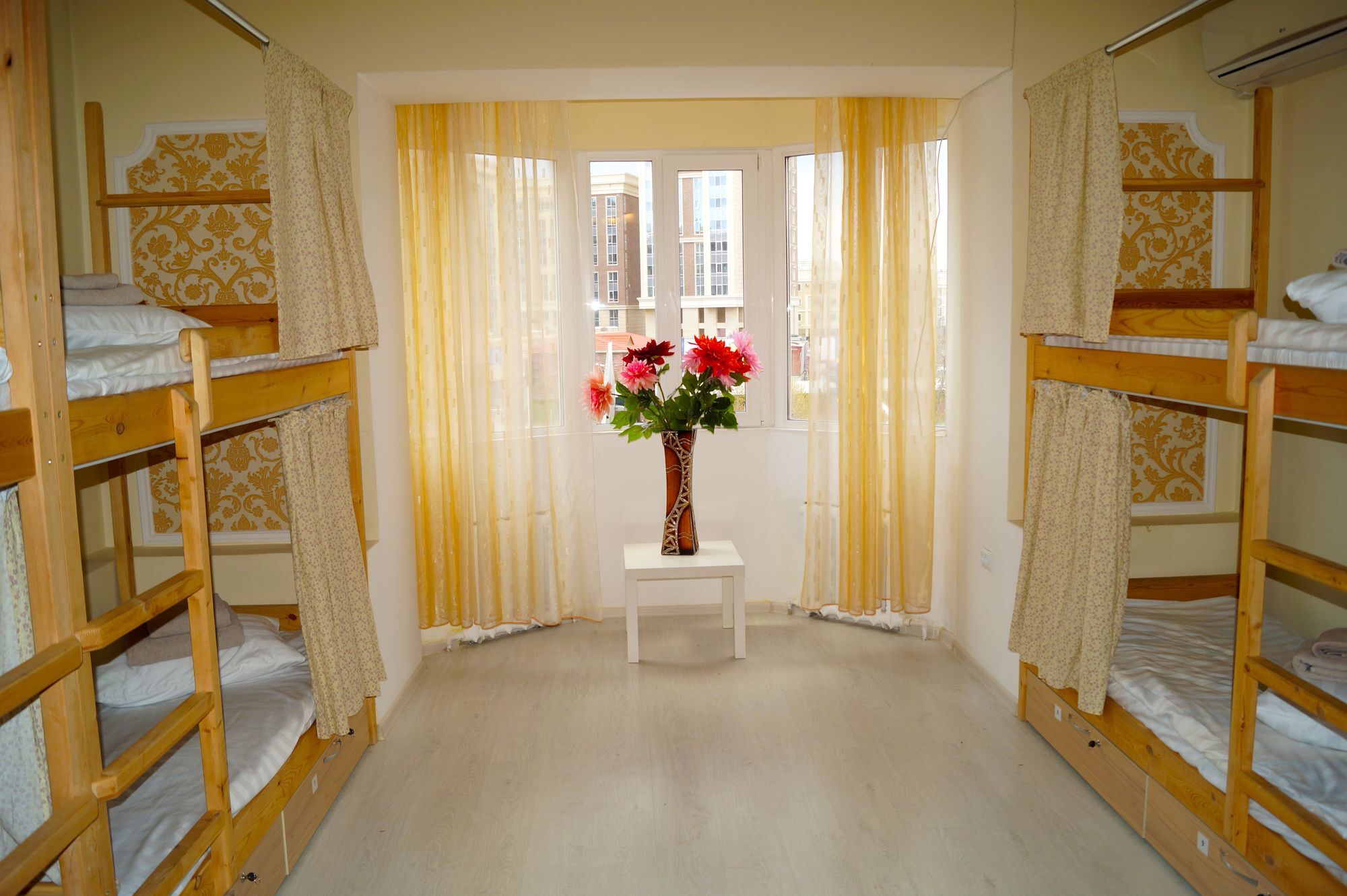 Hostel Nice Travel Akmola Esterno foto